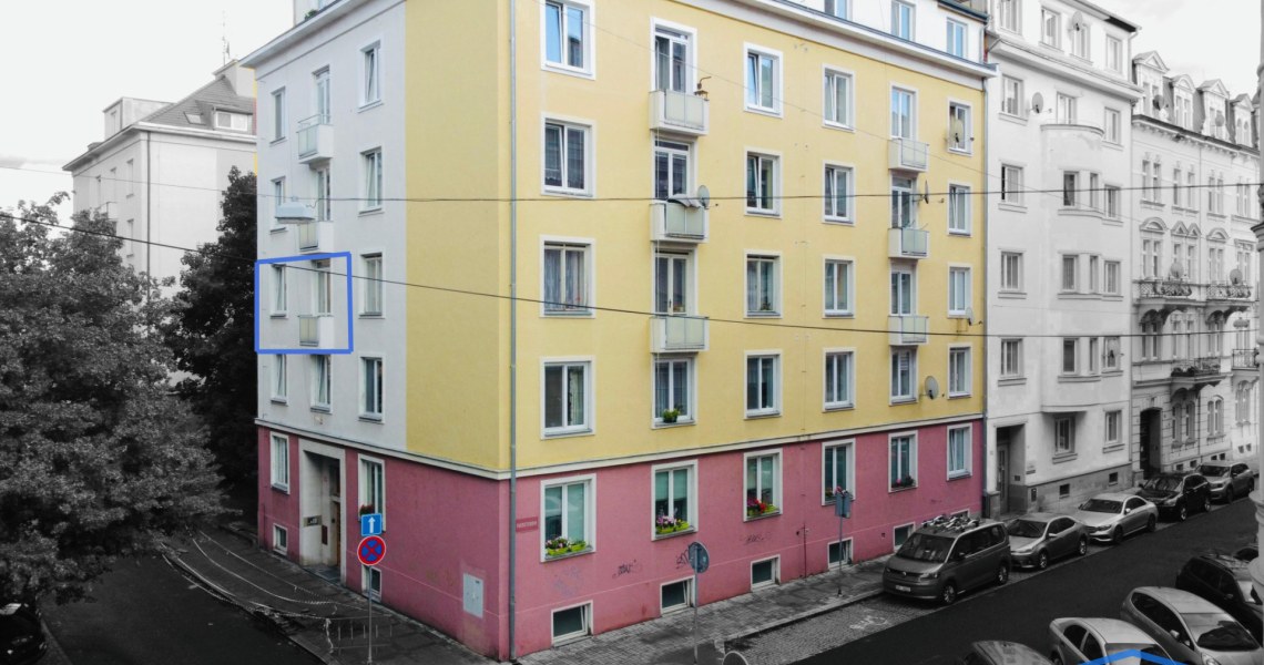 387_0124768159.jpg